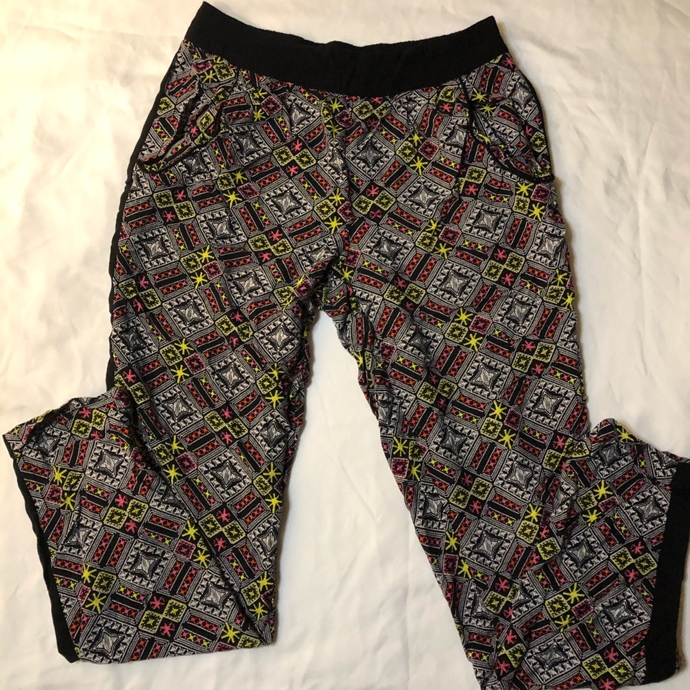 Eye❤️Candy joggers!💰💰💰